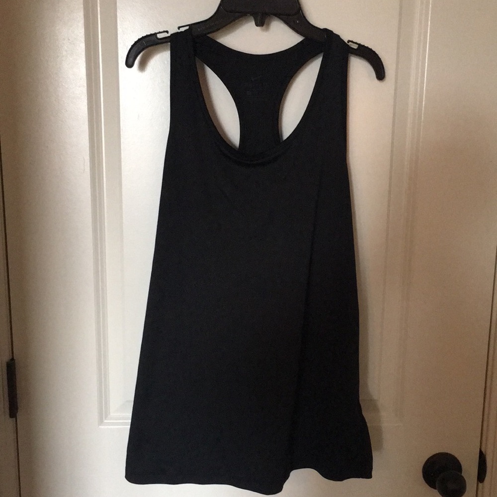 Women’s dri fit black tank M